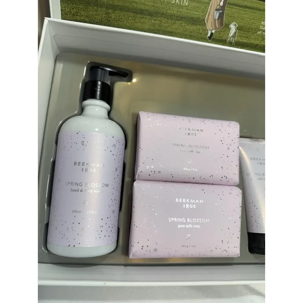 New Beekman 1802 Spring Blossom Box 6 pc Gift Set Goat Milk Lotion Soap Bodywash